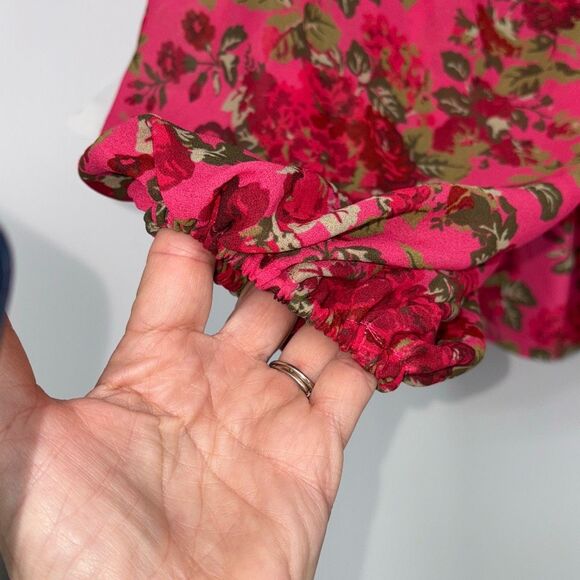 Smith & Quinn Off Shouder Floral Cropped Balloon sleeve Blouse Small - Picture 6 of 9